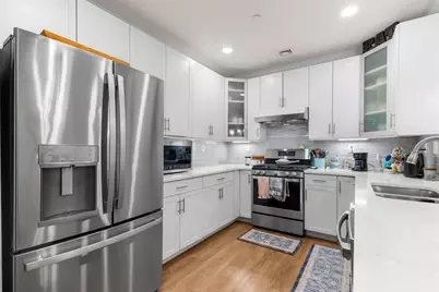 320 Middlesex Ave #B205, Medford, MA 02155 - Photo 7