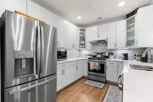 320 Middlesex Ave, Medford, MA 02155 - Photo 7