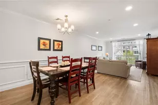 320 Middlesex Ave, Medford, MA 02155 - Photo 3