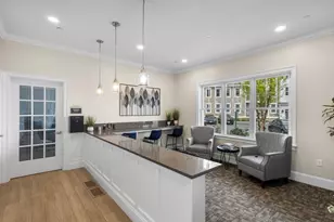 320 Middlesex Ave, Medford, MA 02155 - Photo 23