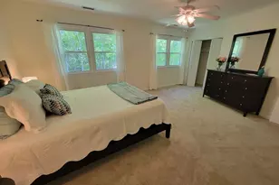 223 Heritage Dr, Northbridge, MA 01588 - Photo 7
