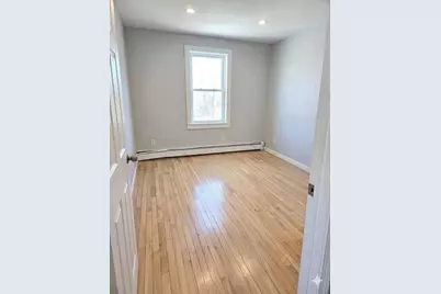 37 Sarah Avenue #37, Lowell, MA 01854 - Photo 5