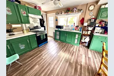 107 Dorset St, Springfield, MA 01108 - Photo 7