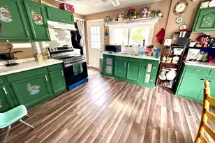107 Dorset St, Springfield, MA 01108 - Photo 7