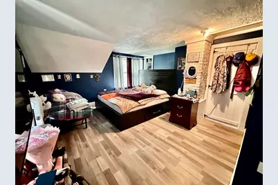107 Dorset St, Springfield, MA 01108 - Photo 9