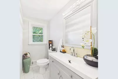 15 Sunset Dr, Randolph, MA 02368 - Photo 19