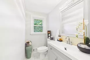 15 Sunset Dr, Randolph, MA 02368 - Photo 19
