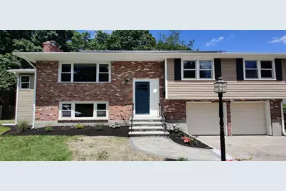 15 Sunset Dr, Randolph, MA 02368 - Photo 1