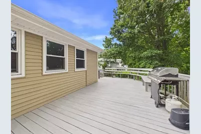 15 Sunset Dr, Randolph, MA 02368 - Photo 39