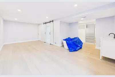 15 Sunset Dr, Randolph, MA 02368 - Photo 33