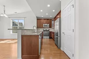 216 Corning Fairbanks, Westborough, MA 01581 - Photo 5