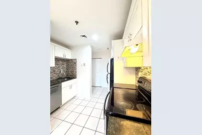 90 Quincy Shore Dr #302, Quincy, MA 02171 - Photo 9