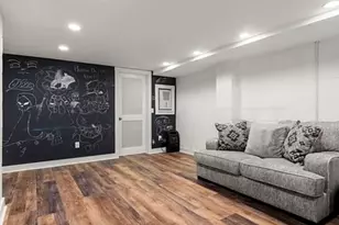 653 E 3rd St, Boston, MA 02127 - Photo 19