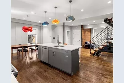 653 E 3rd St, Boston, MA 02127 - Photo 7