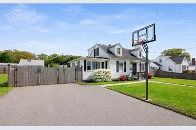 101 Frontenac Street, Chicopee, MA 01020 - Photo 39