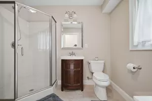 205 Bishop St, Framingham, MA 01702 - Photo 29