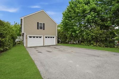 205 Bishop St, Framingham, MA 01702 - Photo 33