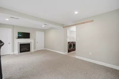 205 Bishop St, Framingham, MA 01702 - Photo 27