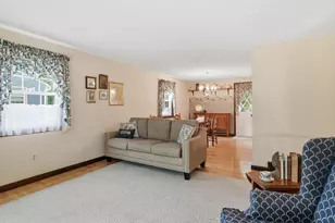 68 Deepfield Rd, Springfield, MA 01118 - Photo 7