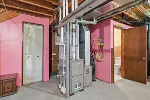 68 Deepfield Rd, Springfield, MA 01118 - Photo 33
