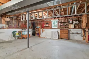68 Deepfield Rd, Springfield, MA 01118 - Photo 31