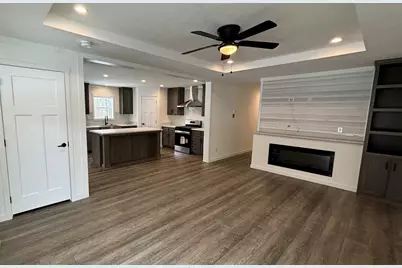 26 Pinrock Drive, Sturbridge, MA 01566 - Photo 1