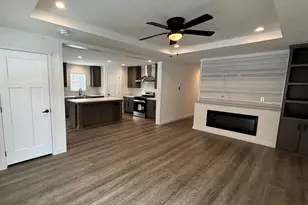 26 Pinrock Dr, Sturbridge, MA 01566 - Photo 1