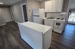 14 Carver St, Fall River, MA 02721 - Photo 1