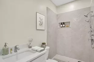 72 Oakland St, Boston, MA 02135 - Photo 11