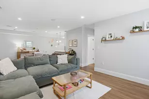 45 L St, Boston, MA 02127 - Photo 3