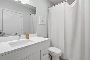 45 L St, Boston, MA 02127 - Photo 19