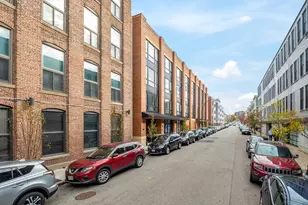 340 W 2nd St, Boston, MA 02127 - Photo 27