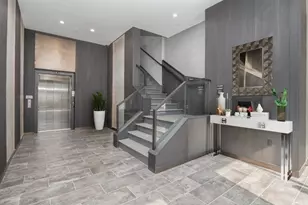 340 W 2nd St, Boston, MA 02127 - Photo 19