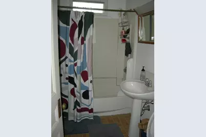 66 Fruit St, Worcester, MA 01609 - Photo 5