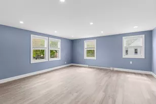 10 Briarcliff Terrace, Boston, MA 02126 - Photo 3