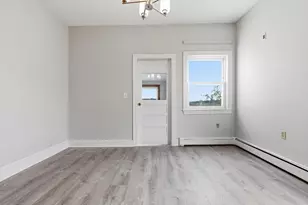 199 Savin Hill Ave, Boston, MA 02125 - Photo 13