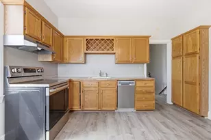 199 Savin Hill Ave, Boston, MA 02125 - Photo 7