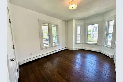 70 Gardner St #1, Waltham, MA 02453 - Photo 9