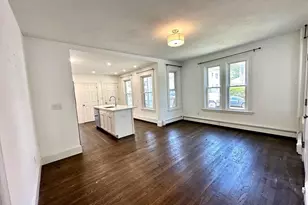 70 Gardner St, Waltham, MA 02453 - Photo 5