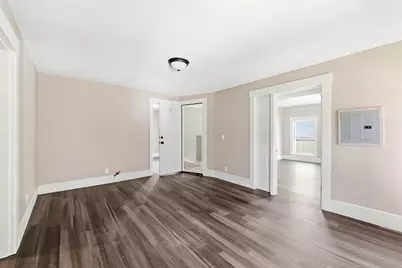 10 W School St, Westfield, MA 01085 - Photo 7