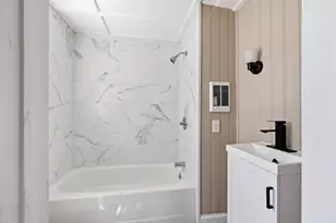 10 W School St, Westfield, MA 01085 - Photo 21