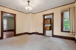 15 Winter St, Leominster, MA 01453 - Photo 9