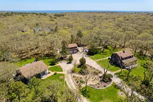 7 Pip'n Circle, Edgartown, MA 02539 - Photo 1