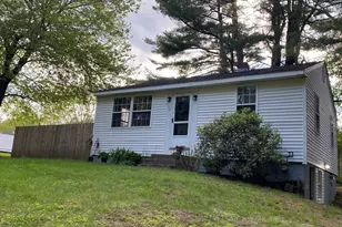 32 S Spencer Rd, Spencer, MA 01562 - Photo 1