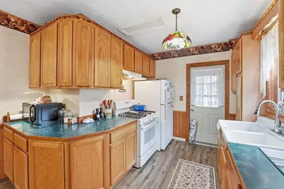 10 Hampden Ave, Monson, MA 01057 - Photo 11
