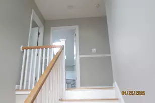 12 Parsons St, Peabody, MA 01960 - Photo 5
