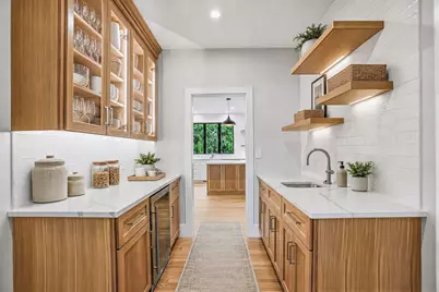 18 Avon Circle, Needham, MA 02494 - Photo 7