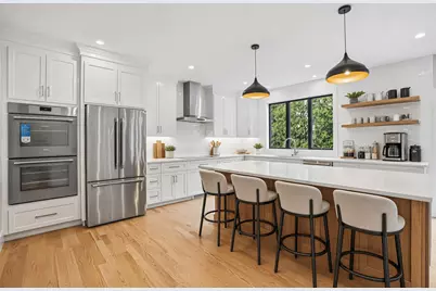 18 Avon Circle, Needham, MA 02494 - Photo 3
