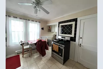 385 Arlington St #1, Watertown, MA 02472 - Photo 9