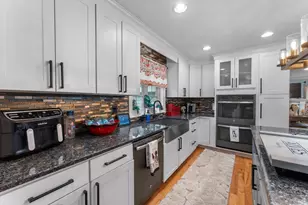 3076 County St, Dighton, MA 02715 - Photo 5